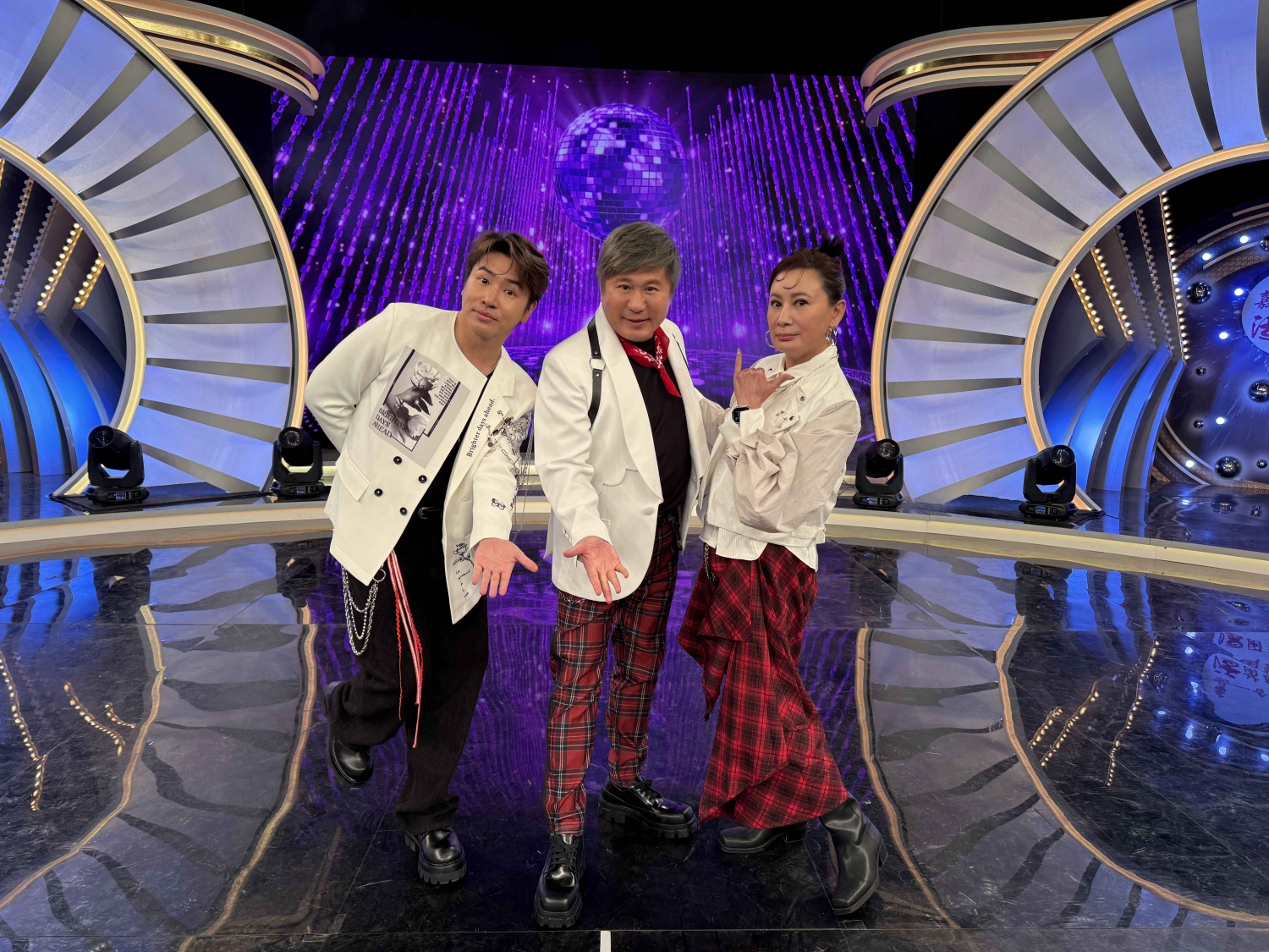 陳亞蘭分不清「水餃皮」遭吐槽 與里長鬥嘴「互嗆」急喊：幫我關麥！